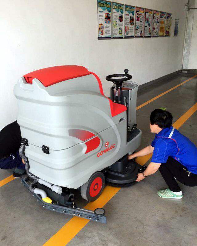 洗地机价格 洗地机价格